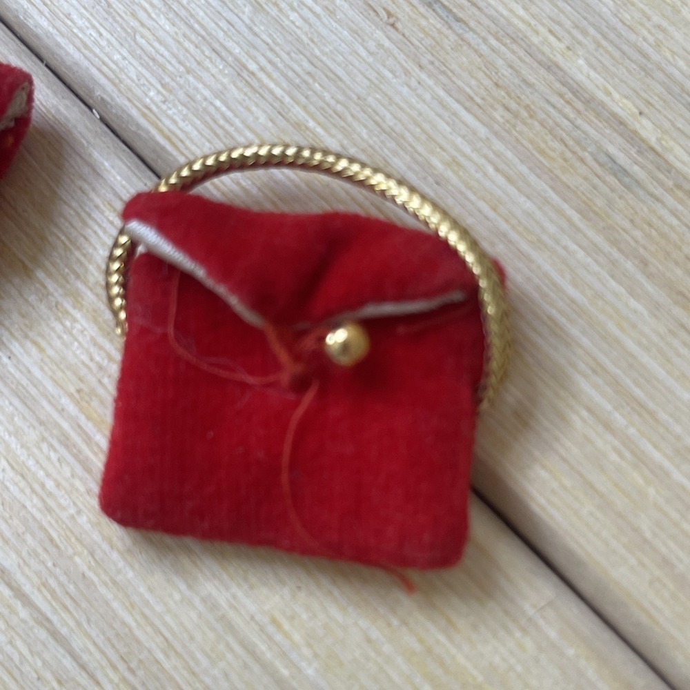 Vintage Barbie: SKIPPER #1906 Dress Coat ~ Red Velvet Purse